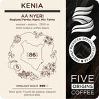 eticheta produs Cafea de specialitate Five Origins Kenia AA Nyeri, boabe 100% Arabica, procesare washed, cu note de fructe de pădure, căpșuni și piersică albă